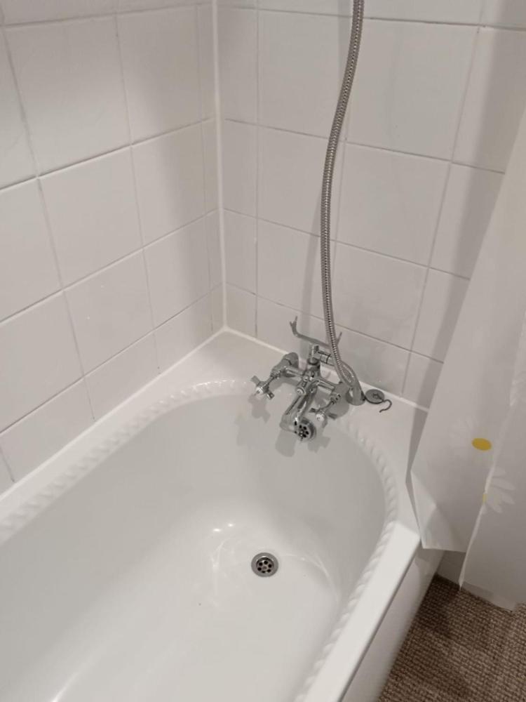 Welcome To This Flat Кетеринг Экстерьер фото
